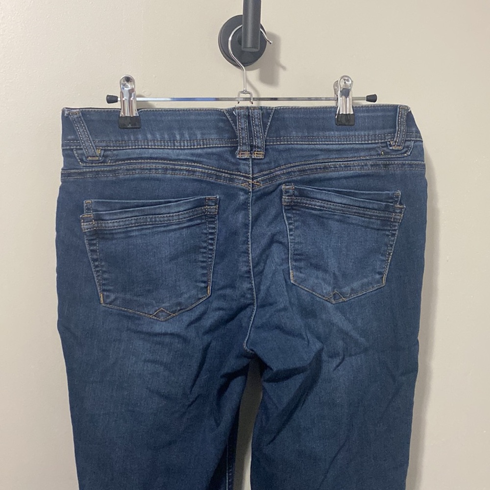 Democracy Blue Skinny Jeans with Stretchy Comfort - Picture 4 of 6